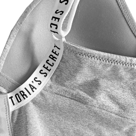 Victoria's Secret Pink Wear Everywhere Wireless Logo Bra $49 Small - Picture 2 of 4